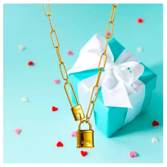 💝Boutique~Lock 🔒 of Love 💗 Necklace - Picture 3 of 5
